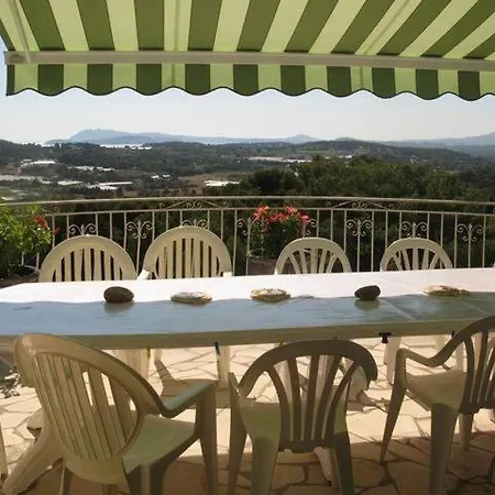 Διαμέρισμα In A Quiet With A Beautifull View Carqueiranne